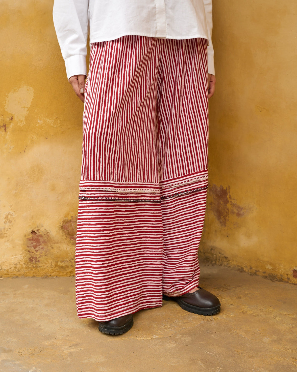 Leheriya Hand Embroidered Pant